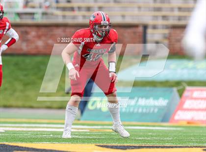 Thumbnail 2 in Seneca vs. Central (MSHSAA Class 3 Championship) photogallery.