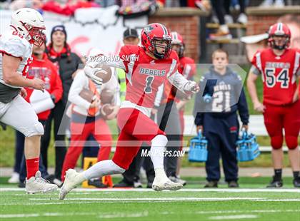 Thumbnail 1 in Seneca vs. Central (MSHSAA Class 3 Championship) photogallery.