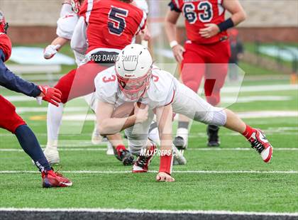 Thumbnail 2 in Seneca vs. Central (MSHSAA Class 3 Championship) photogallery.