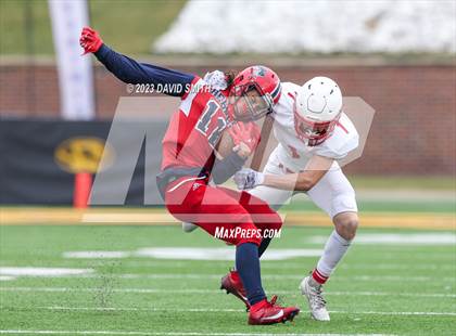 Thumbnail 2 in Seneca vs. Central (MSHSAA Class 3 Championship) photogallery.
