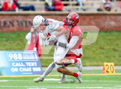 Thumbnail 1 in Seneca vs. Central (MSHSAA Class 3 Championship) photogallery.