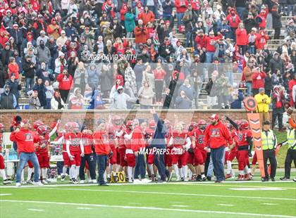Thumbnail 1 in Seneca vs. Central (MSHSAA Class 3 Championship) photogallery.