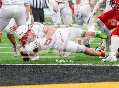 Thumbnail 3 in Seneca vs. Central (MSHSAA Class 3 Championship) photogallery.