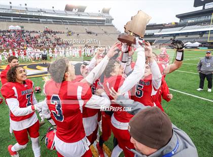 Thumbnail 3 in Seneca vs. Central (MSHSAA Class 3 Championship) photogallery.