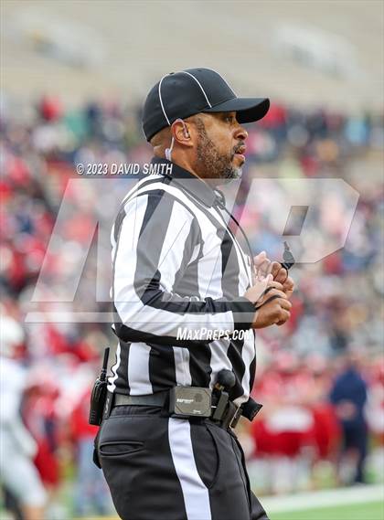 Thumbnail 3 in Seneca vs. Central (MSHSAA Class 3 Championship) photogallery.