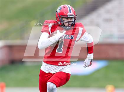 Thumbnail 2 in Seneca vs. Central (MSHSAA Class 3 Championship) photogallery.
