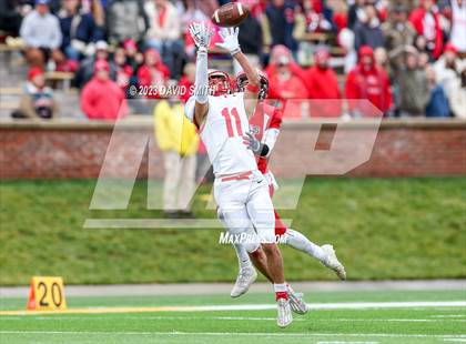 Thumbnail 3 in Seneca vs. Central (MSHSAA Class 3 Championship) photogallery.