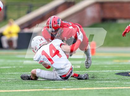 Thumbnail 3 in Seneca vs. Central (MSHSAA Class 3 Championship) photogallery.