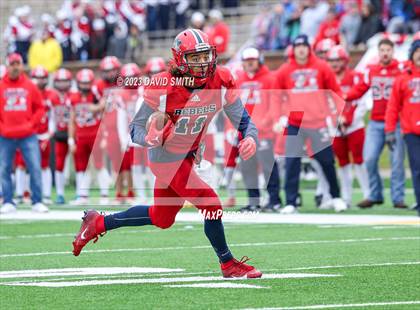 Thumbnail 2 in Seneca vs. Central (MSHSAA Class 3 Championship) photogallery.