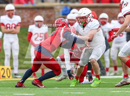 Thumbnail 2 in Seneca vs. Central (MSHSAA Class 3 Championship) photogallery.