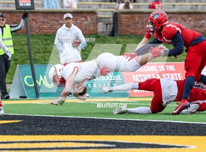 Thumbnail 1 in Seneca vs. Central (MSHSAA Class 3 Championship) photogallery.