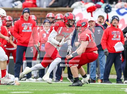 Thumbnail 2 in Seneca vs. Central (MSHSAA Class 3 Championship) photogallery.