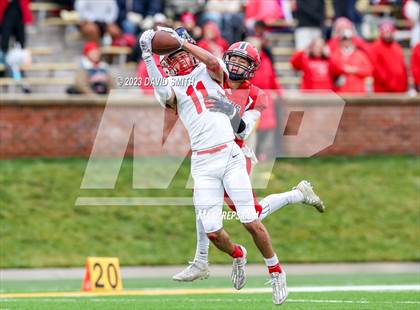Thumbnail 3 in Seneca vs. Central (MSHSAA Class 3 Championship) photogallery.