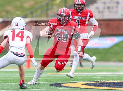 Thumbnail 3 in Seneca vs. Central (MSHSAA Class 3 Championship) photogallery.