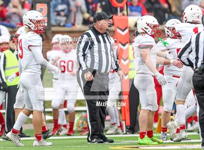 Thumbnail 2 in Seneca vs. Central (MSHSAA Class 3 Championship) photogallery.