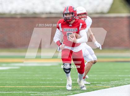 Thumbnail 2 in Seneca vs. Central (MSHSAA Class 3 Championship) photogallery.