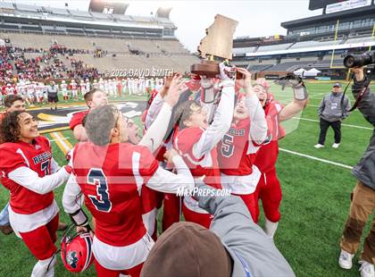 Thumbnail 1 in Seneca vs. Central (MSHSAA Class 3 Championship) photogallery.