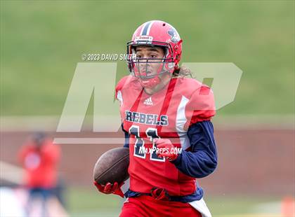 Thumbnail 1 in Seneca vs. Central (MSHSAA Class 3 Championship) photogallery.