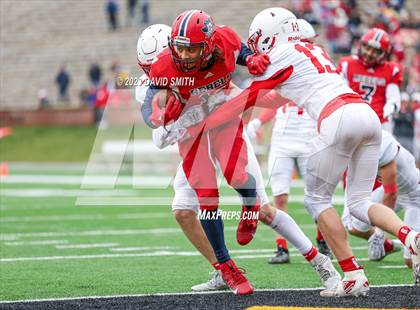 Thumbnail 2 in Seneca vs. Central (MSHSAA Class 3 Championship) photogallery.