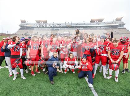 Thumbnail 1 in Seneca vs. Central (MSHSAA Class 3 Championship) photogallery.
