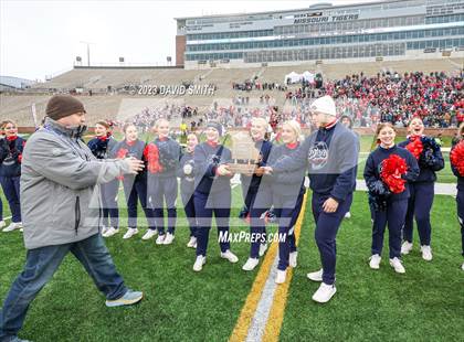 Thumbnail 1 in Seneca vs. Central (MSHSAA Class 3 Championship) photogallery.