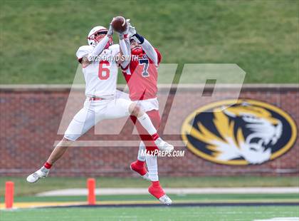 Thumbnail 1 in Seneca vs. Central (MSHSAA Class 3 Championship) photogallery.