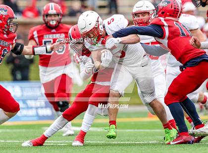 Thumbnail 2 in Seneca vs. Central (MSHSAA Class 3 Championship) photogallery.