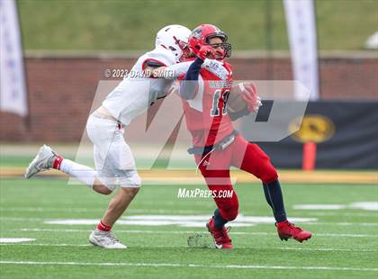 Thumbnail 2 in Seneca vs. Central (MSHSAA Class 3 Championship) photogallery.