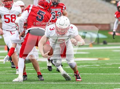 Thumbnail 2 in Seneca vs. Central (MSHSAA Class 3 Championship) photogallery.