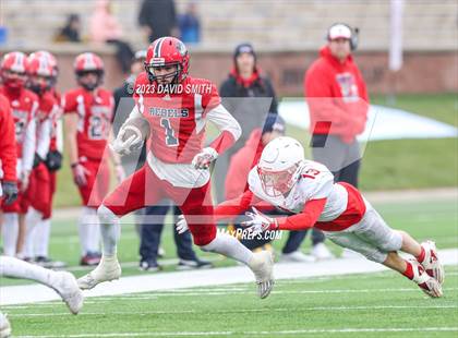 Thumbnail 1 in Seneca vs. Central (MSHSAA Class 3 Championship) photogallery.