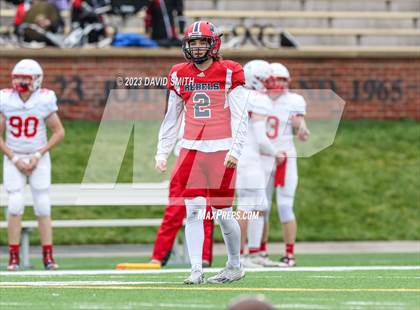 Thumbnail 2 in Seneca vs. Central (MSHSAA Class 3 Championship) photogallery.