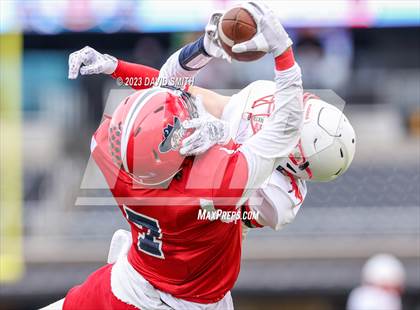 Thumbnail 1 in Seneca vs. Central (MSHSAA Class 3 Championship) photogallery.