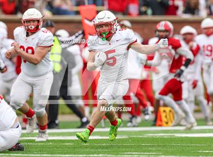 Thumbnail 3 in Seneca vs. Central (MSHSAA Class 3 Championship) photogallery.