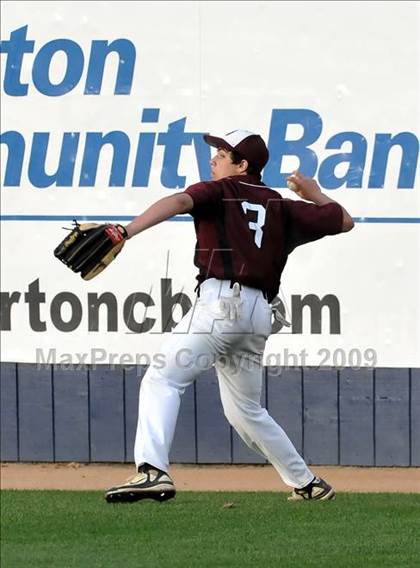 Thumbnail 3 in El Dorado vs. Don Bosco Prep (Anderson Bat National Classic) photogallery.