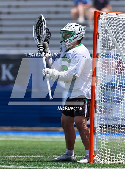 Thumbnail 2 in Farmingdale vs. McQuaid Jesuit (NYSPHSAA Class A Final) photogallery.