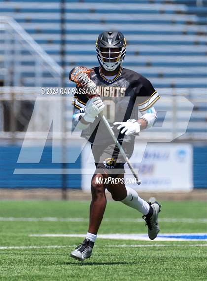 Thumbnail 2 in Farmingdale vs. McQuaid Jesuit (NYSPHSAA Class A Final) photogallery.