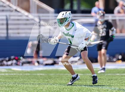 Thumbnail 3 in Farmingdale vs. McQuaid Jesuit (NYSPHSAA Class A Final) photogallery.