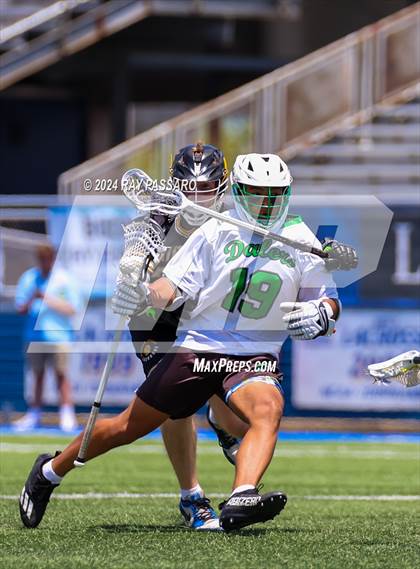 Thumbnail 2 in Farmingdale vs. McQuaid Jesuit (NYSPHSAA Class A Final) photogallery.