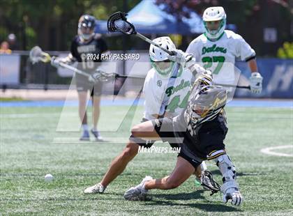 Thumbnail 3 in Farmingdale vs. McQuaid Jesuit (NYSPHSAA Class A Final) photogallery.