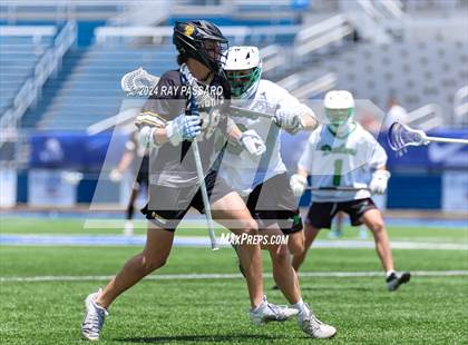 Thumbnail 2 in Farmingdale vs. McQuaid Jesuit (NYSPHSAA Class A Final) photogallery.