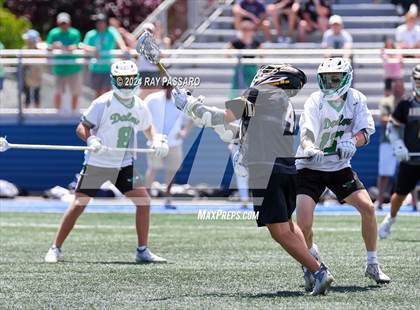 Thumbnail 3 in Farmingdale vs. McQuaid Jesuit (NYSPHSAA Class A Final) photogallery.