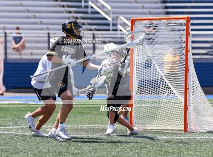 Thumbnail 3 in Farmingdale vs. McQuaid Jesuit (NYSPHSAA Class A Final) photogallery.