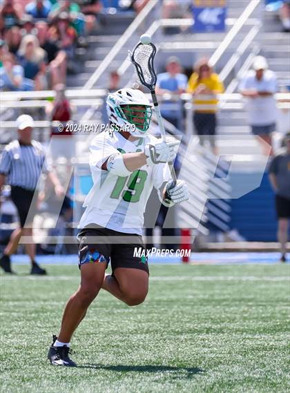 Thumbnail 2 in Farmingdale vs. McQuaid Jesuit (NYSPHSAA Class A Final) photogallery.