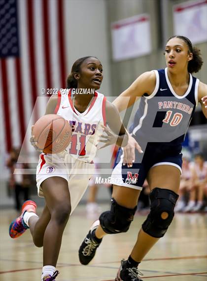 Thumbnail 1 in San Joaquin Memorial @ Buchanan (CIF CS Semifinal Playoff) photogallery.