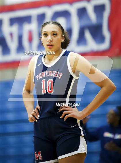 Thumbnail 1 in San Joaquin Memorial @ Buchanan (CIF CS Semifinal Playoff) photogallery.