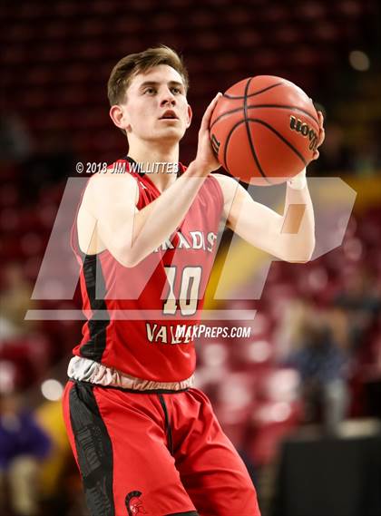 Thumbnail 1 in Paradise Valley vs. Deer Valley (AIA 5A Semifinal) photogallery.