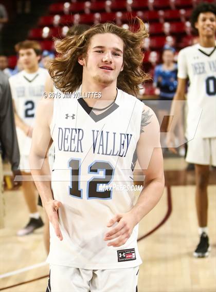 Thumbnail 3 in Paradise Valley vs. Deer Valley (AIA 5A Semifinal) photogallery.