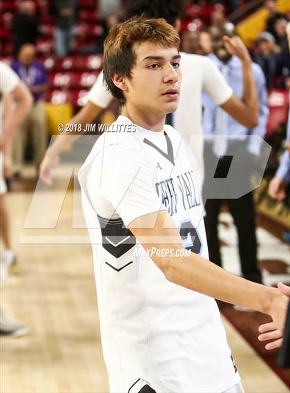 Thumbnail 3 in Paradise Valley vs. Deer Valley (AIA 5A Semifinal) photogallery.