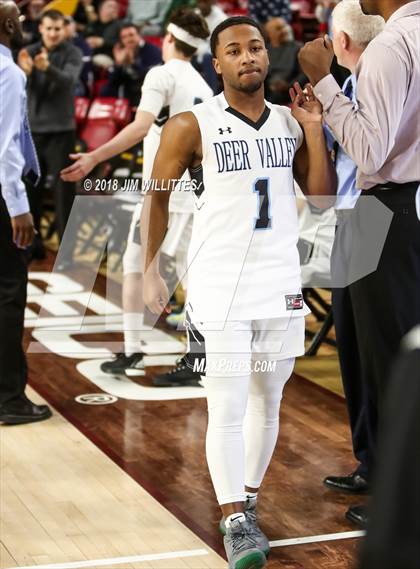 Thumbnail 2 in Paradise Valley vs. Deer Valley (AIA 5A Semifinal) photogallery.
