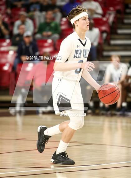 Thumbnail 2 in Paradise Valley vs. Deer Valley (AIA 5A Semifinal) photogallery.